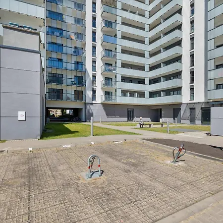 Dazzling With Balcony And 3 Parking Spaces In By Renters Prestige Apartment Szczecin